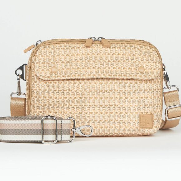 IHKWIP XL East/West Everyday Essentials Crossbody with 2 Straps  0280 - Picture 1 of 4